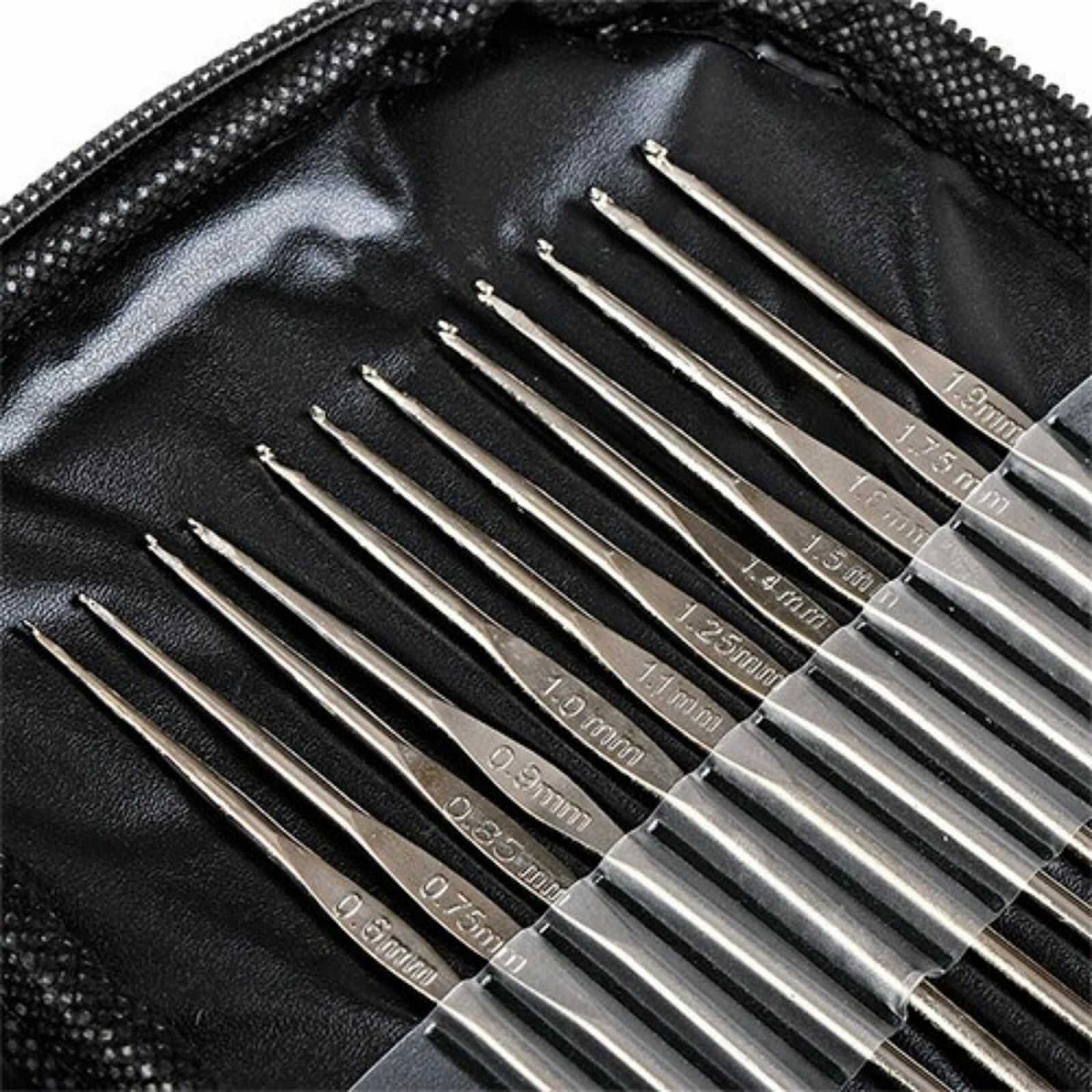 Set profesional de crosetat si tricotat