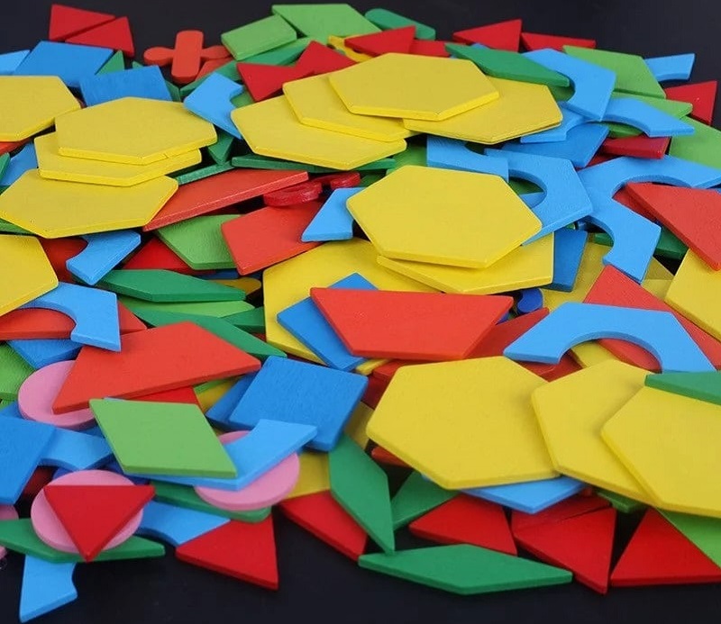 Joc: Tangram din lemn 250 piese