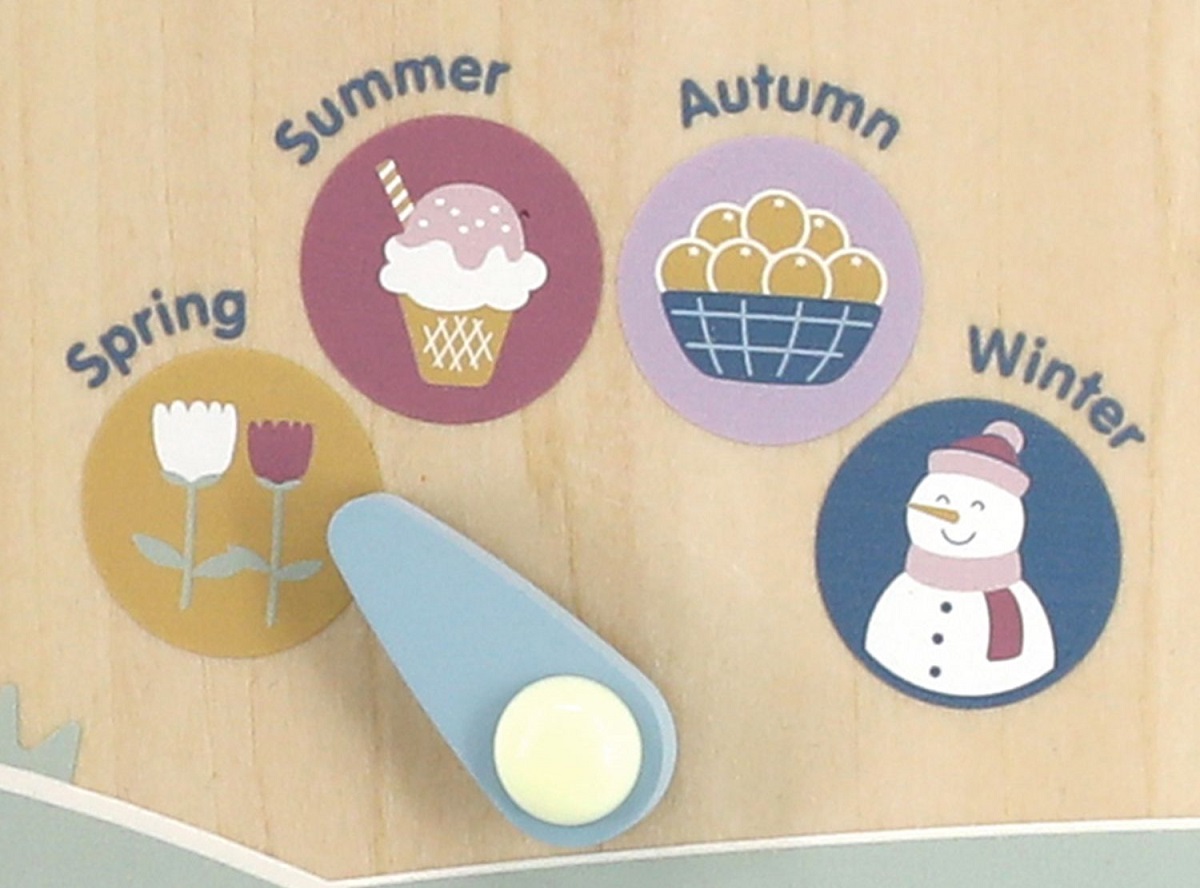 Calendar cu ceas din lemn