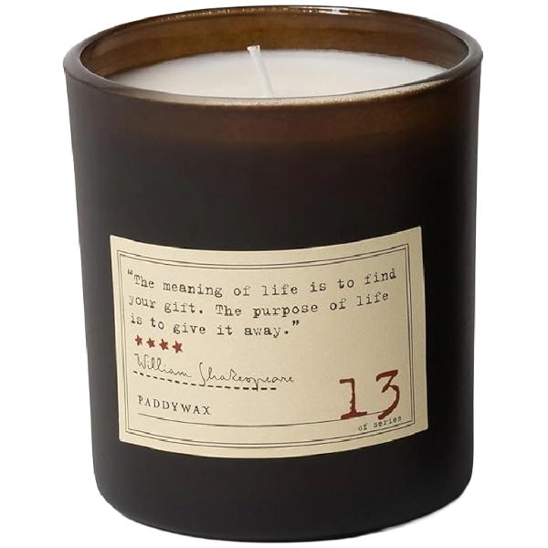 Lumanare. William Shakespeare