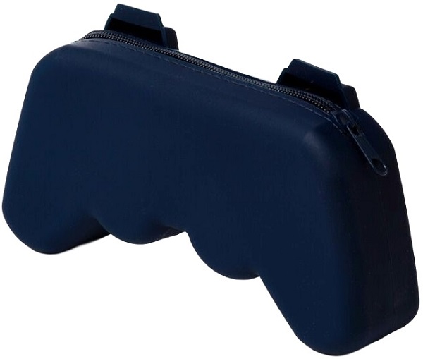 Penar: Game Over. Controller