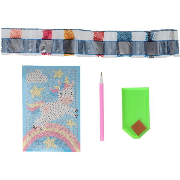 Pictura cu diamante. Unicorn