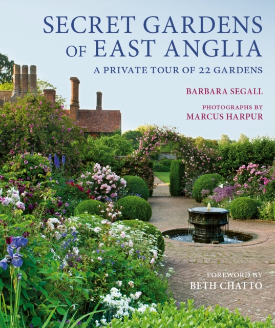 Coperta cărții 'Secret Gardens of East Anglia - Barbara Segall'