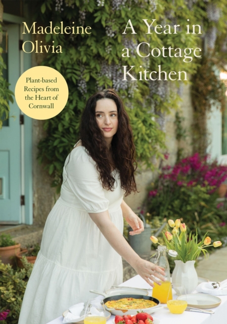 Coperta cărții 'Year in a Cottage Kitchen - Madeleine Olivia'