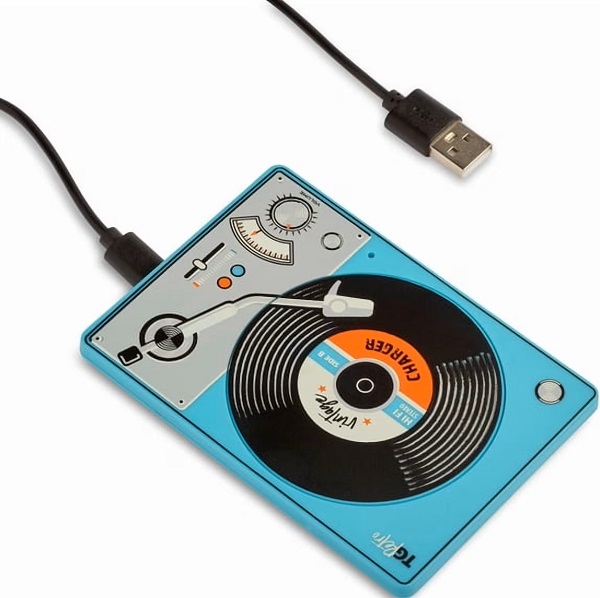 Incarcator wireless. Model Pick-Up. Zipcharger Record Player