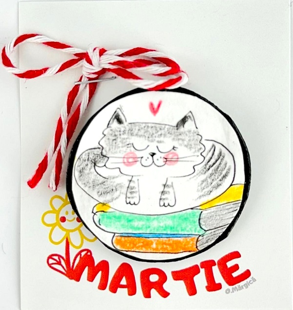 Brosa martisor mare: Pisi si carti