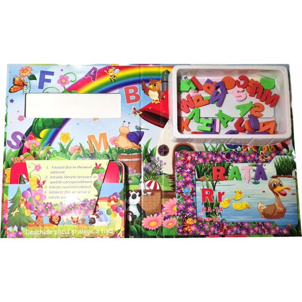 Litere si cuvinte amuzante. Carte-jucarie - Elena-Roxana Peptanus