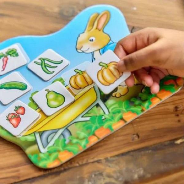 Joc educativ. Peter Rabbit: Gradina cu legume
