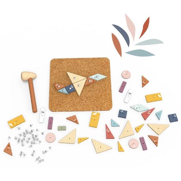 Joc educativ cu ciocanel si panou pluta: Nailing Game