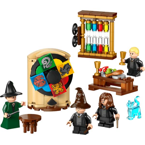 Lego Harry Potter. Castelul Hogwarts: Ceremonia jobenului magic