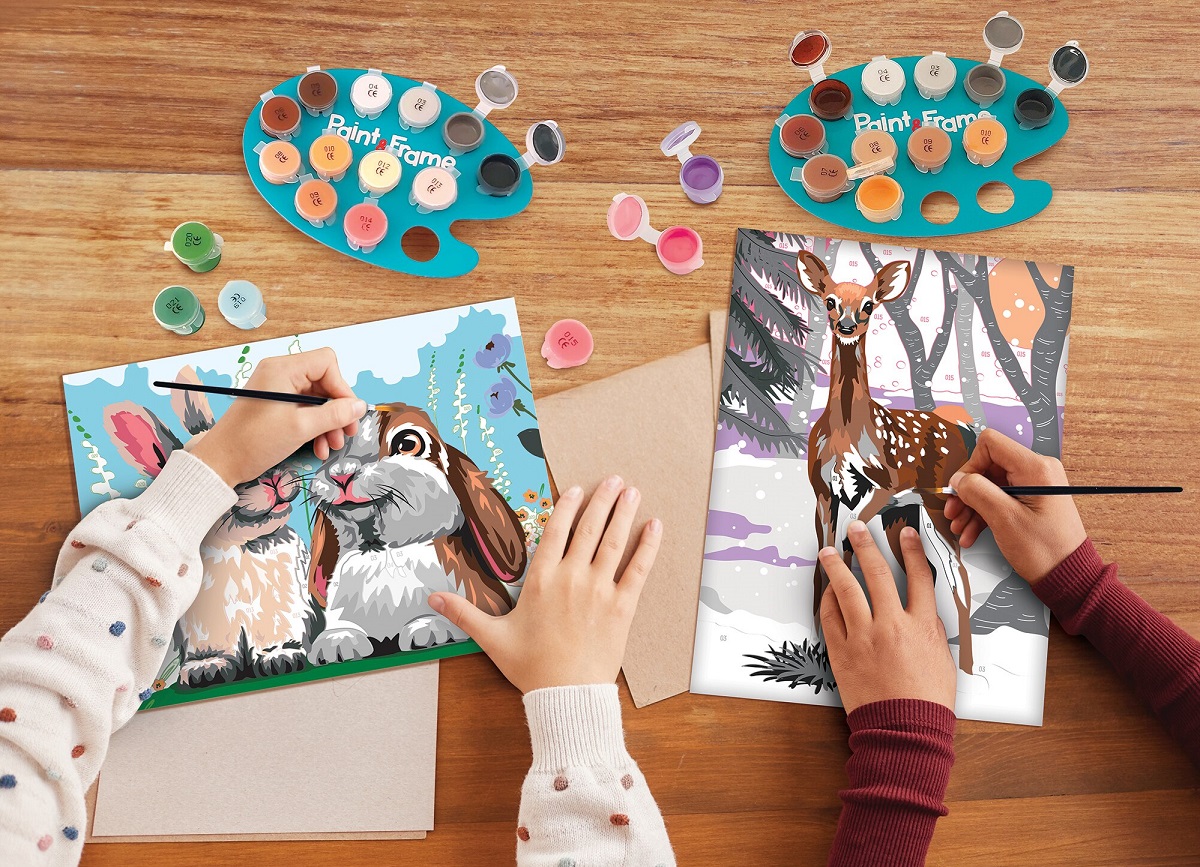 Picteaza si inrameaza: Iepurasii draguti