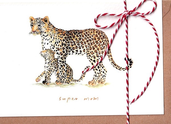 Felicitare martisor: Super Mom Leopard. Mai Colorat