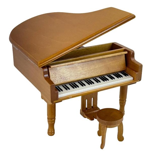 Cutie muzicala: Pian. Rapsodia Romana. George Enescu