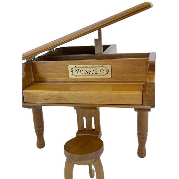 Cutie muzicala: Pian. Rapsodia Romana. George Enescu