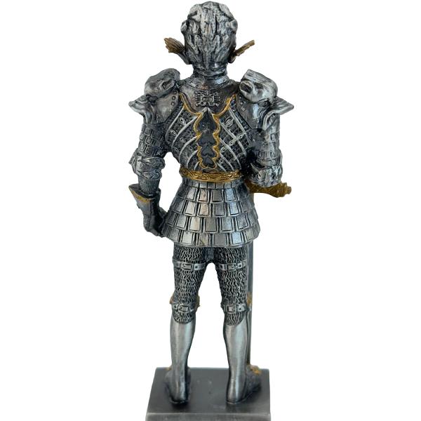 Soldatel de colectie din plumb: Pedestru cu sabie. Model 2