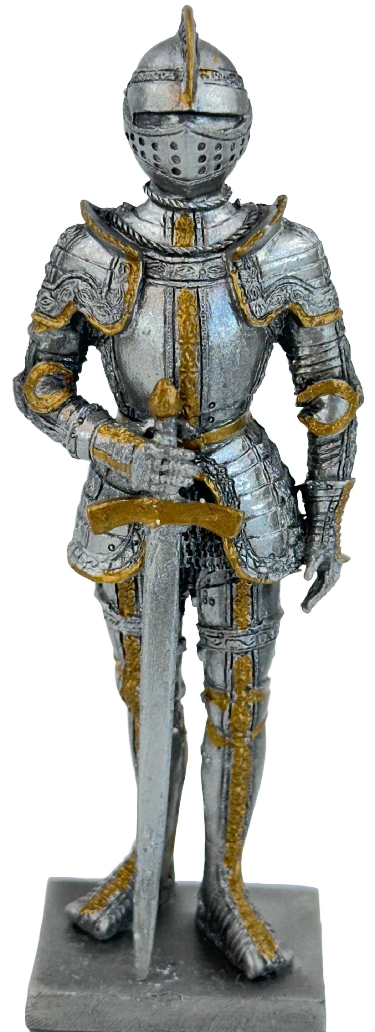 Imaginea produsului 'Soldățel de colecție din plumb: Pedestru cu sabie. Model 3'