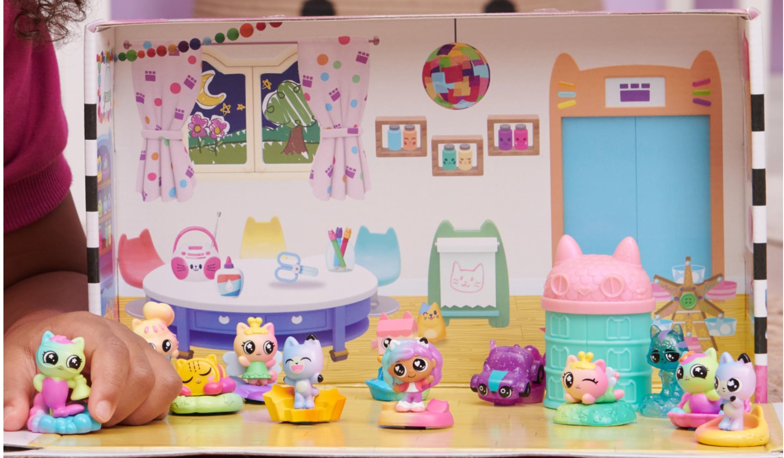 Imaginea produsului 'Set 12 mini figurine. Gabby's Dollhouse'