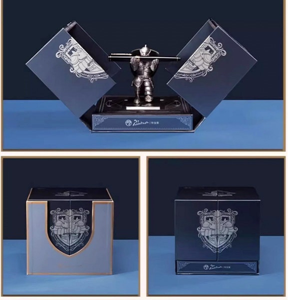 Imaginea produsului 'Set Stilou cavaler negru cu suport tip cavaler'