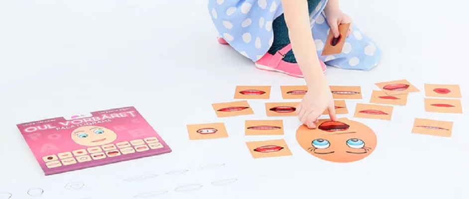 Coperta cărții 'Oul vorbăreț. Palatograme - Laura Hărdălău, Loredana Bejan'