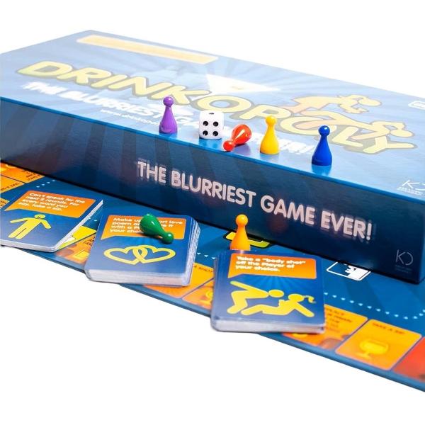 Joc de petrecere pentru adulti. Drinkopoly
