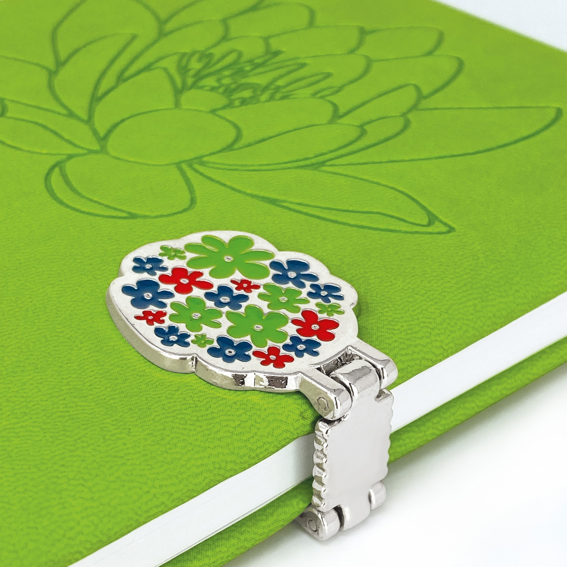 Imaginea produsului 'Jurnal cu închidere magnetică: Floral. Verde'