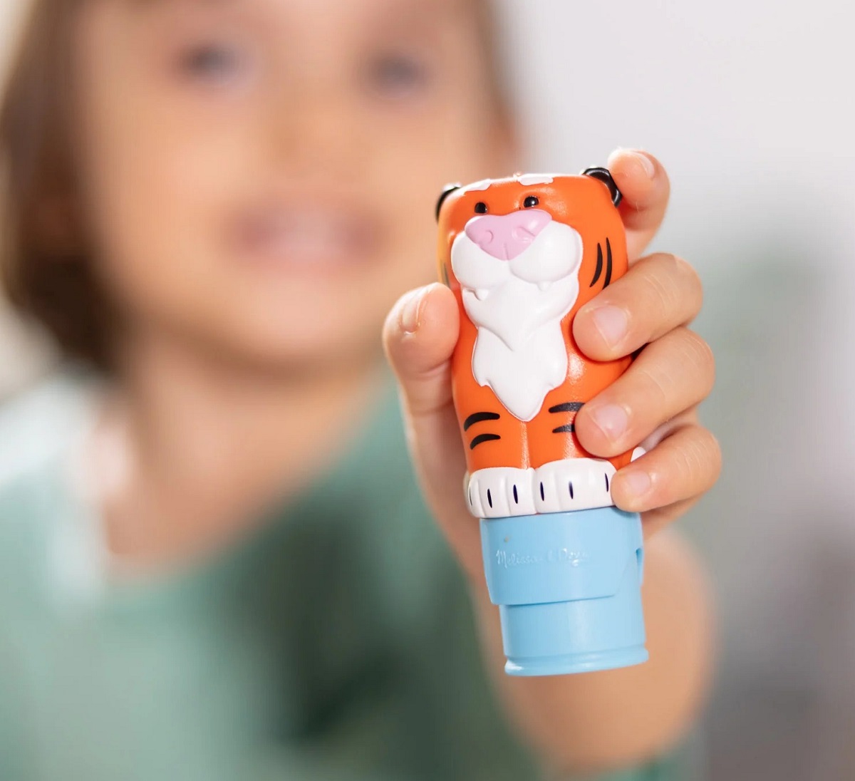 Imaginea produsului 'Set de joacă autocolante și ștampilă: Sticker Wow. Tigru'