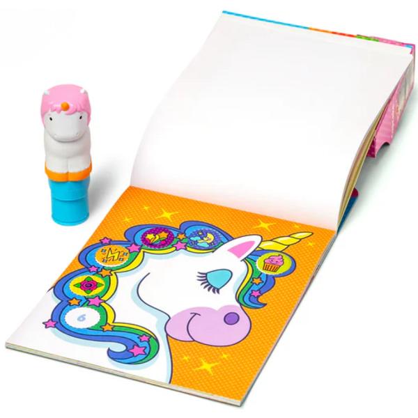 Set de joaca autocolante si stampila: Sticker Wow. Unicorn