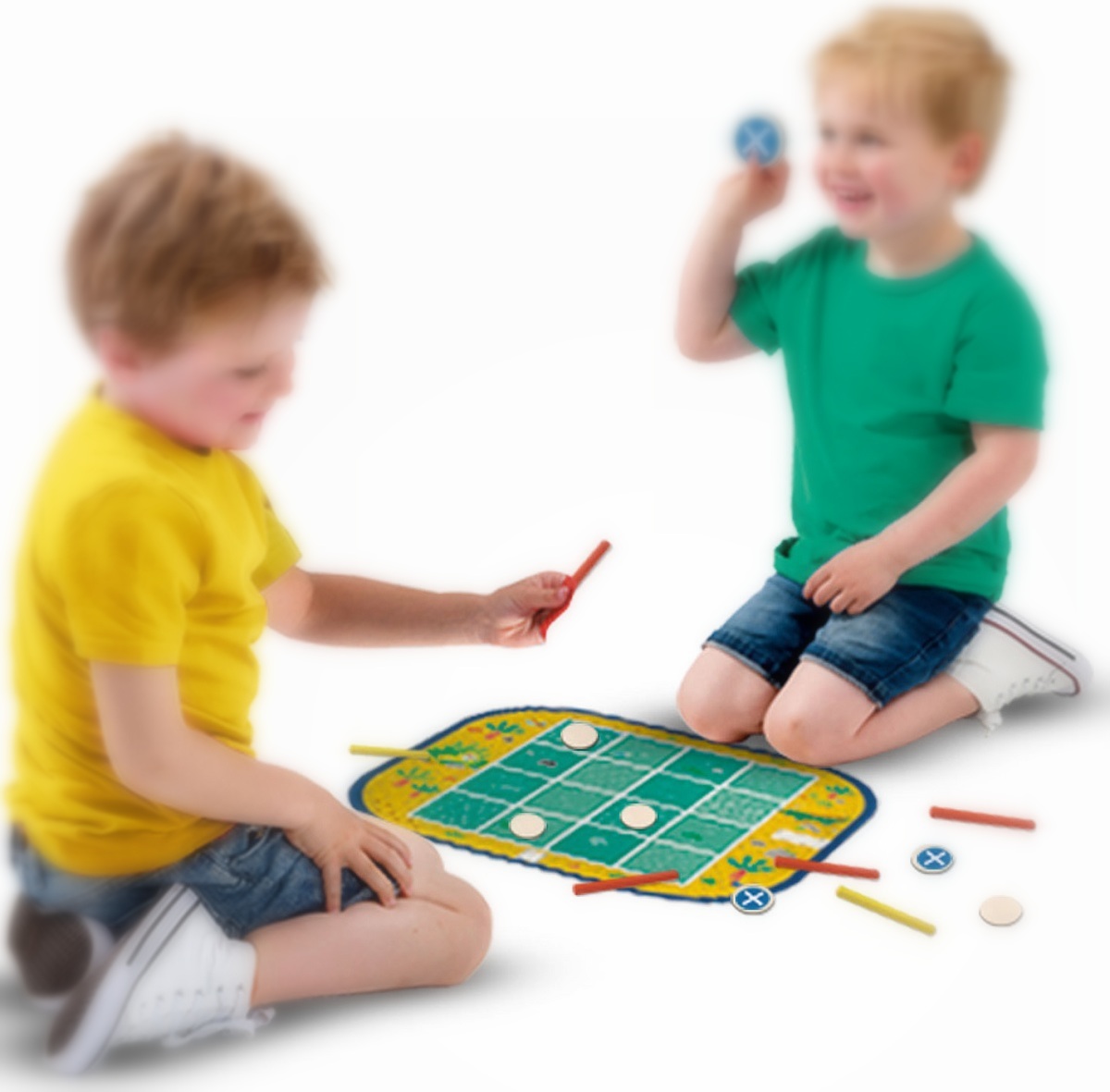 Imaginea produsului 'Joc Wrap and Go: Patru la rând, Buline și cutii, Pachet Croco'