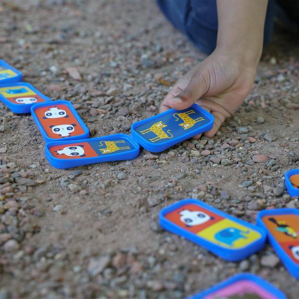 Joc de petrecere: Domino pentru exterior