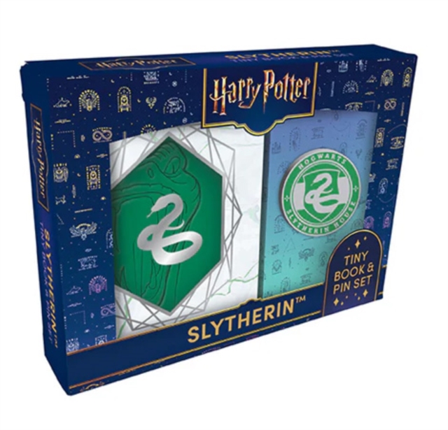 Coperta cărții 'Harry Potter: Slytherin Tiny Book and Pin Set -'