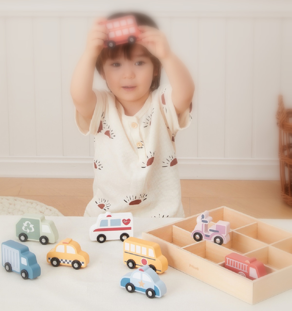 Imaginea produsului 'Set vehicule de oraș în cutie de depozitare'