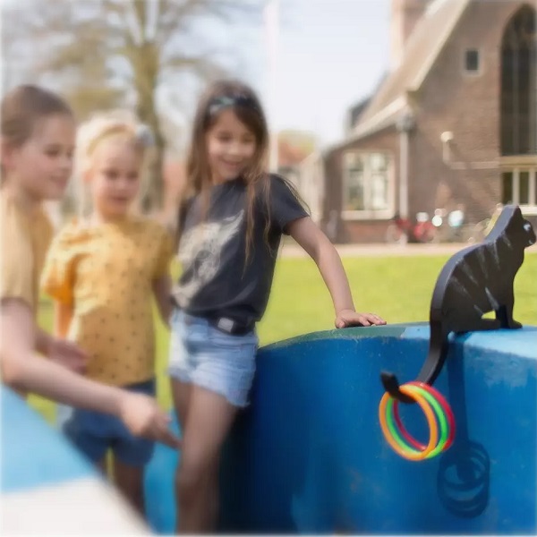 Imaginea produsului 'Joc de aruncare la țintă cu inele: Cat Toss'