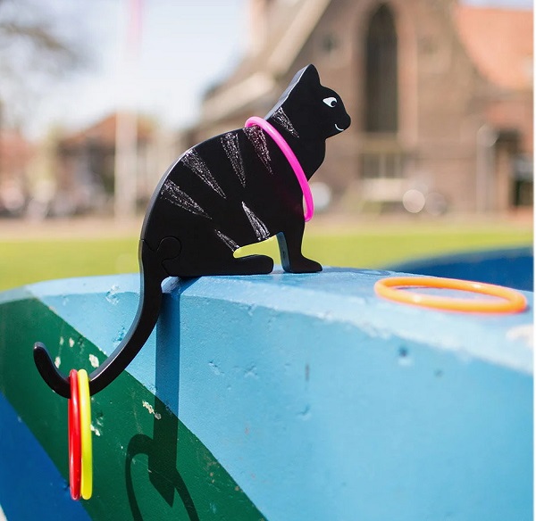 Imaginea produsului 'Joc de aruncare la țintă cu inele: Cat Toss'