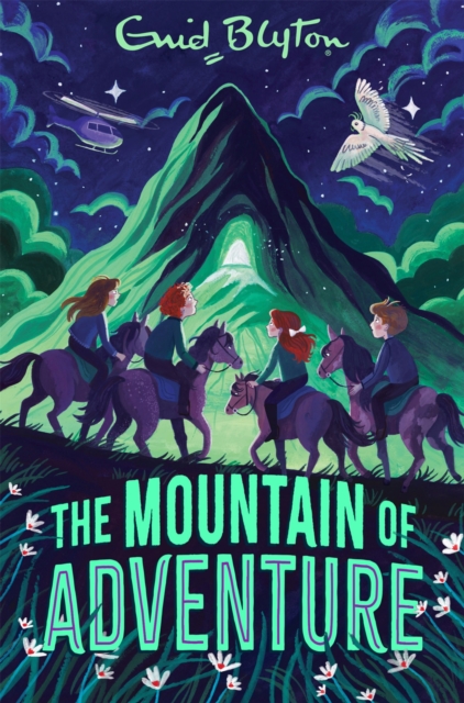Coperta cărții 'Mountain of Adventure - Enid Blyton'