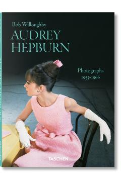 Coperta cărții 'Bob Willoughby. Audrey Hepburn. Photographs 1953–1966 -'
