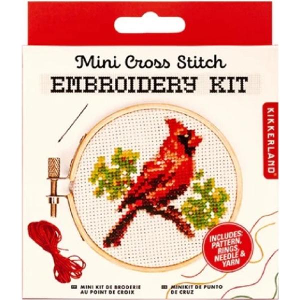 Mini kit de brodat: Pasare