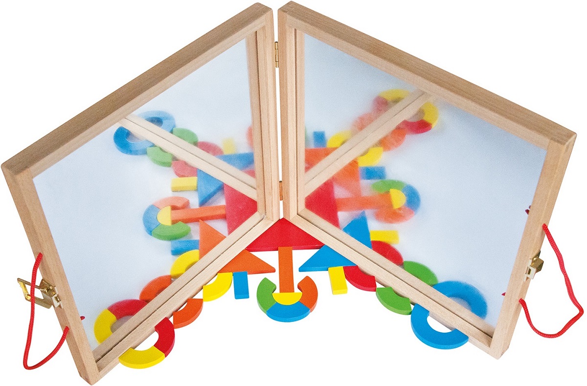 Imaginea produsului 'Tablă magnetică cu forme geometrice din lemn'
