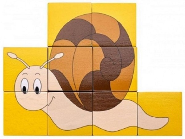 Imaginea produsului 'Puzzle din lemn cuburi. Animale colorate'
