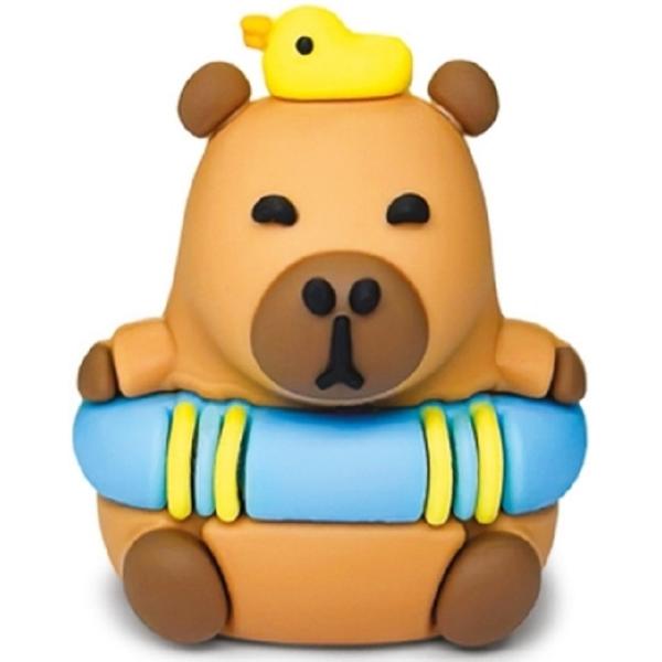 Radiera. Capybara cu puisor
