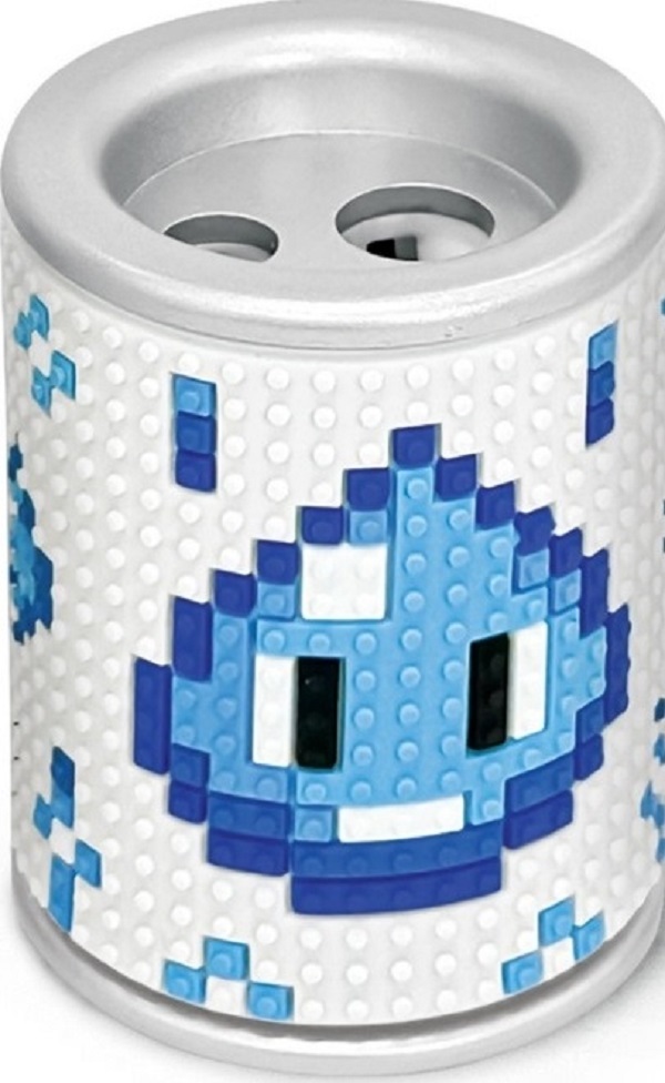 Imaginea produsului 'Ascuțitoare 3D pixel albă cu 2 găuri și container'