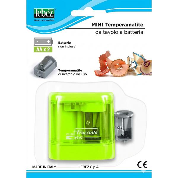 Ascutitoare cu baterii. Verde