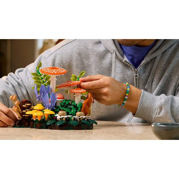Lego Botanicals. Ciuperci de padure 