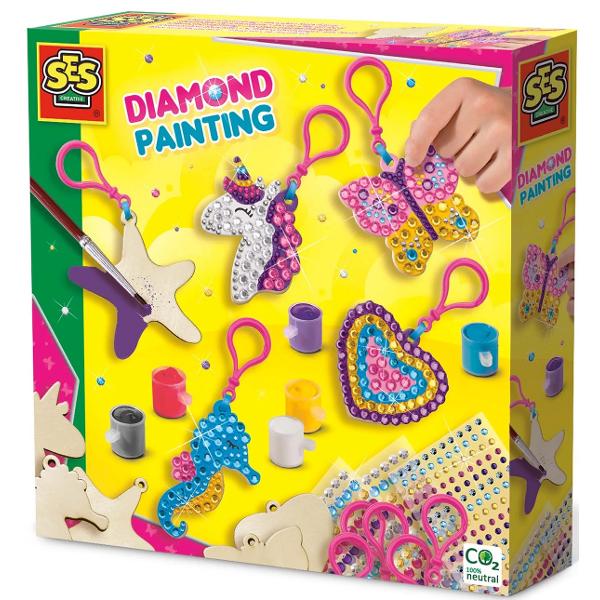Set creativ pictura cu diamante. Brelocuri din lemn