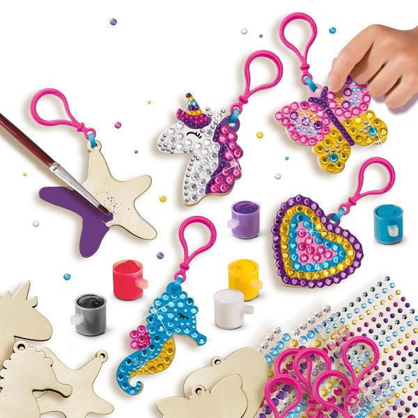 Set creativ pictura cu diamante. Brelocuri din lemn