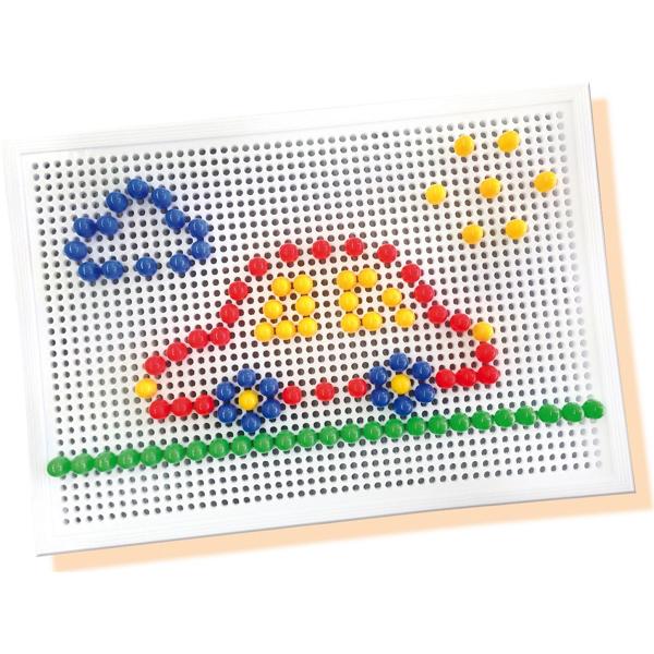 Set creativ: Tabla mozaic cu peg-uri colorate