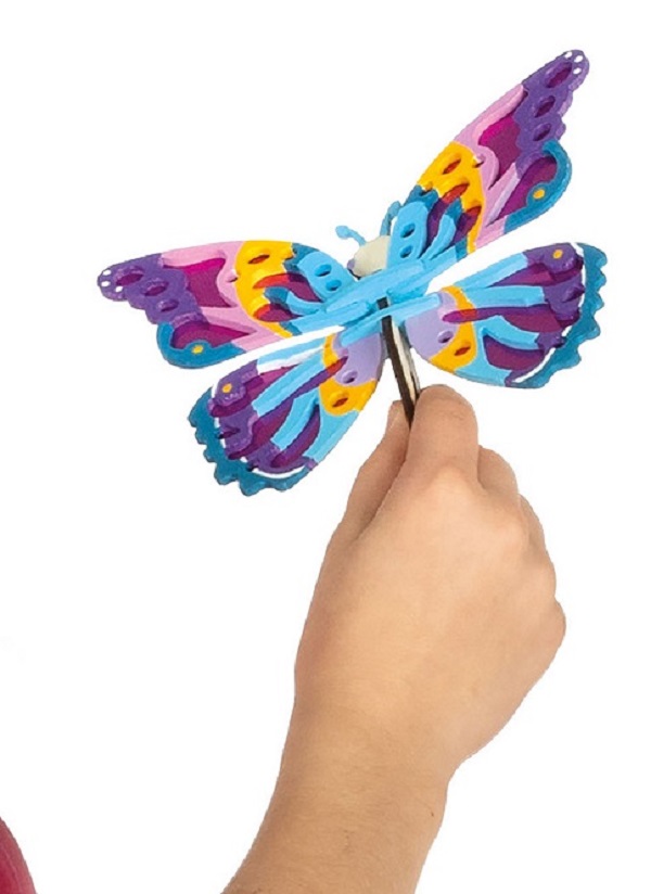 Imaginea produsului 'Set creativ: Decorează fluturi din lemn'