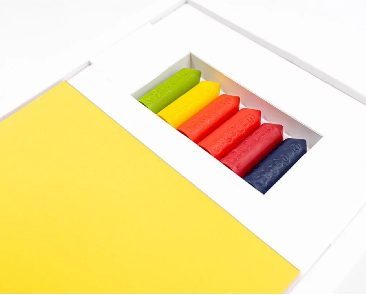 Imaginea produsului 'Set creativ: creioane cerate, planșe și coli colorate'