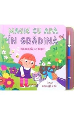 In gradina. Magie cu apa
