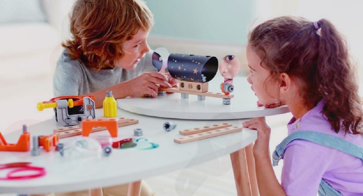 Imaginea produsului 'Jucărie junior inventor. Laborator de știința optică'