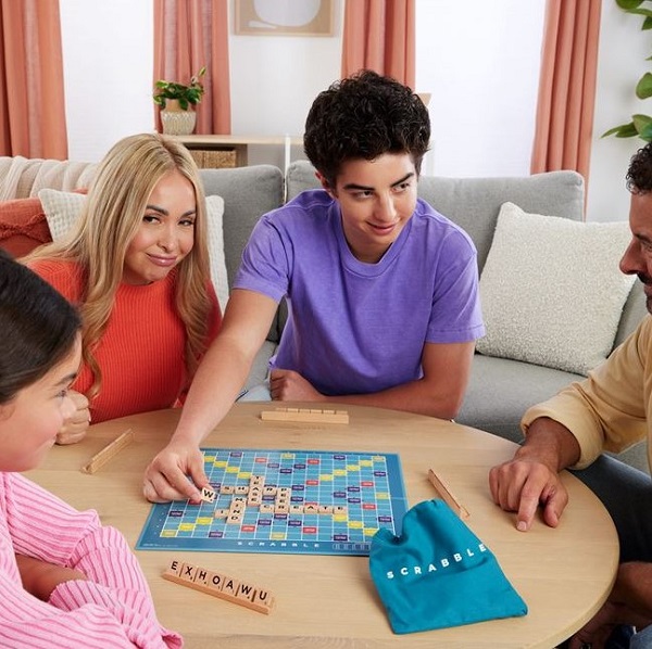 Imaginea produsului 'Joc de societate: Scrabble 2 în 1'